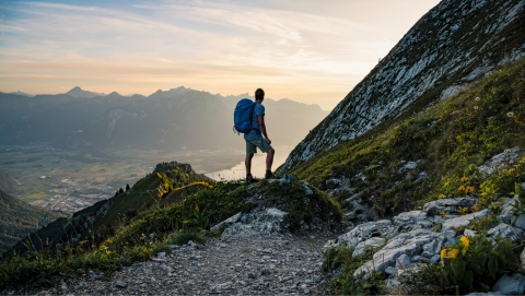 Switzerland Mountains, "best colleges for hotel management","hospitality management degrees","courses in hotel management"